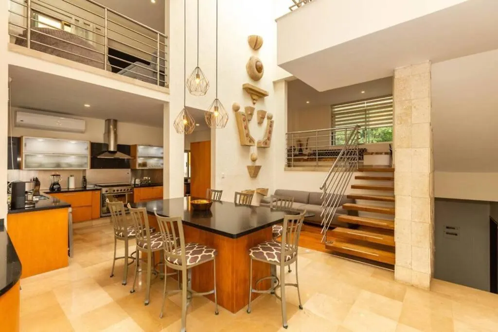פלאייה דל כרמן Luxury Spacious 5 Bedroom Villa מקסיקו