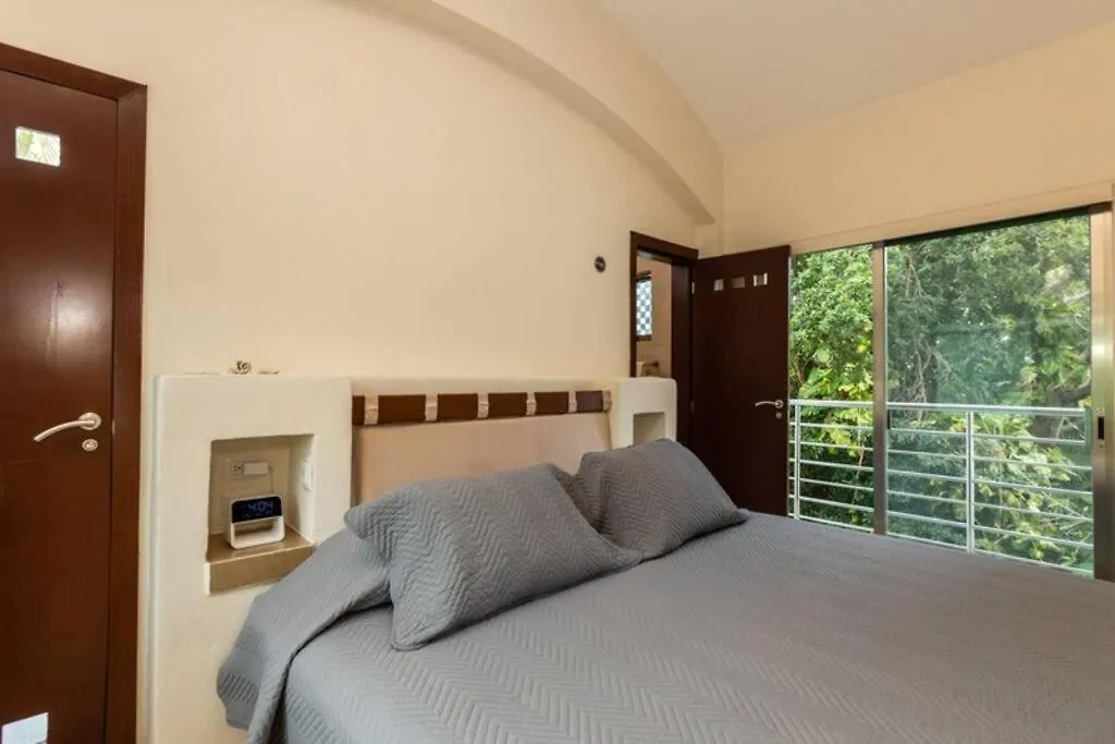 Luxury Spacious 5 Bedroom Villa プレヤデルカーメン